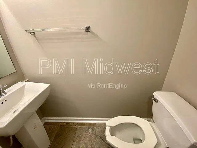 112 Gazebo Dr — Photo 14
