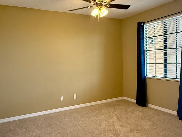 900 E Marion Ave #1202 — Photo 18