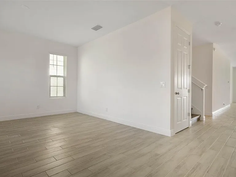 2989 Nottel Dr — Photo 6