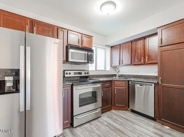 310 W EARLL Drive #108, Phoenix, AZ 85013