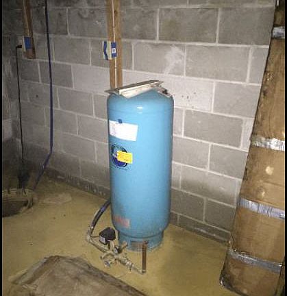 3rd image of 346 Fieldcrest Dr