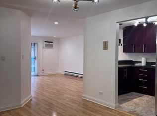 2325 N Neva Ave APT 304, Chicago, IL 60707