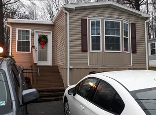 62 Lakeview Dr, Elizabethtown, PA 17022