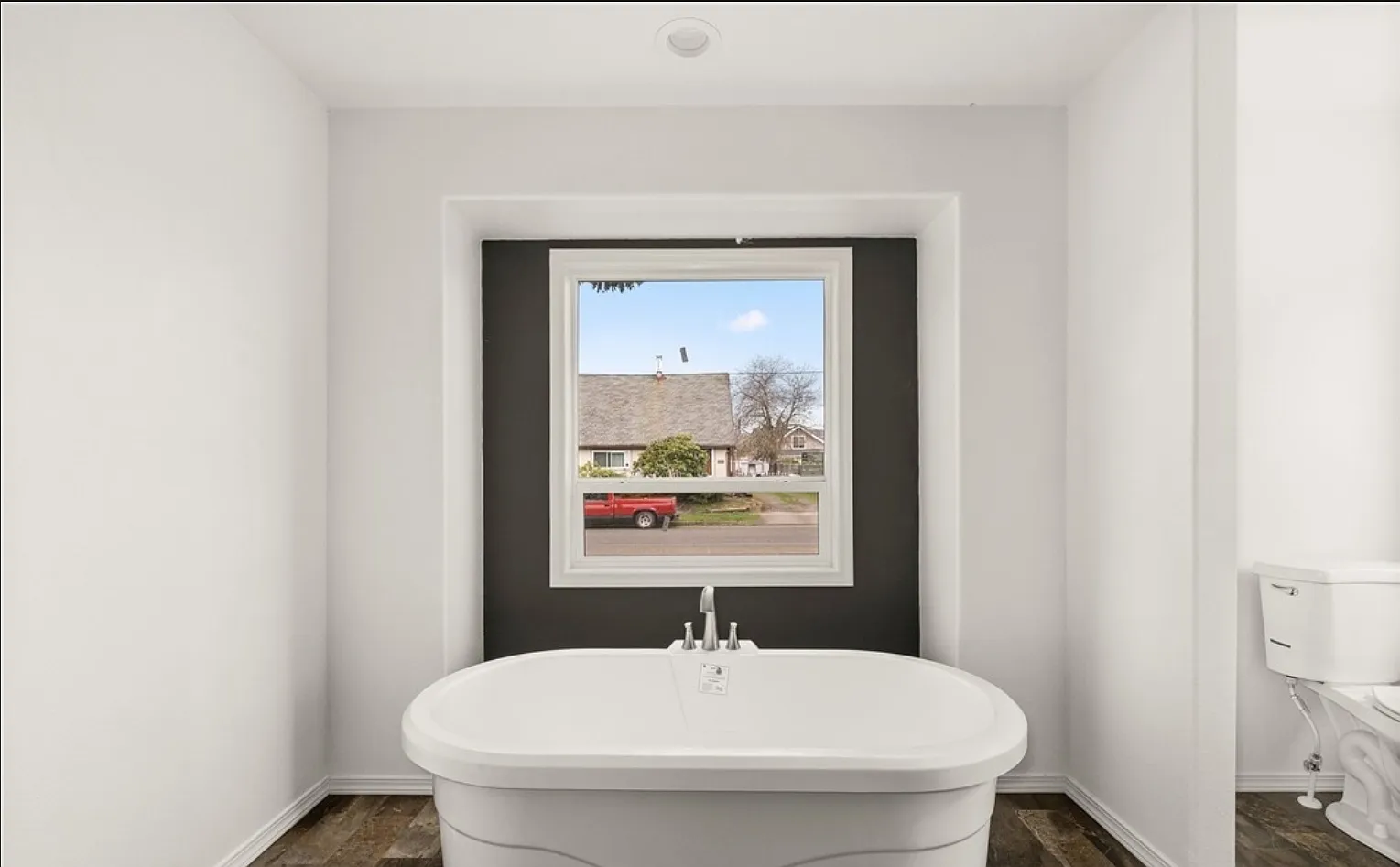 3 bed, 1508 sqft, $2,500 — Photo 2