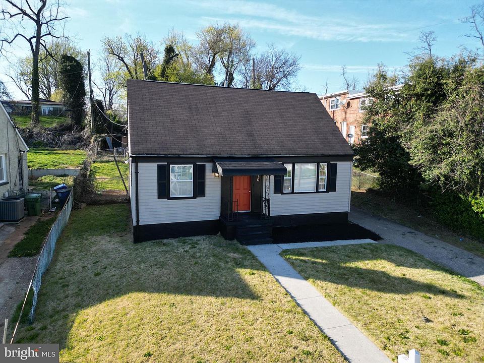1st image of 3810 N Rogers Ave