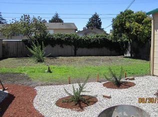 19 Orange Dr, Salinas, CA 93901