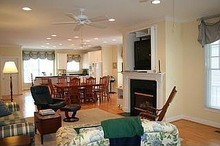 2nd image of 310 Sea Isle Pt