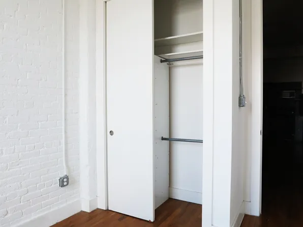 885 Park Avenue image 8 of 10