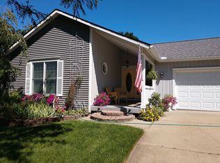 10223 Royce Way, Fenton, MI 48430