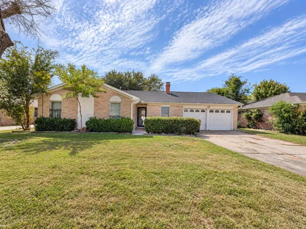 8831 Triola Ln, Houston, TX 77036