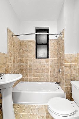 4th image of 174 W 109th St #4E