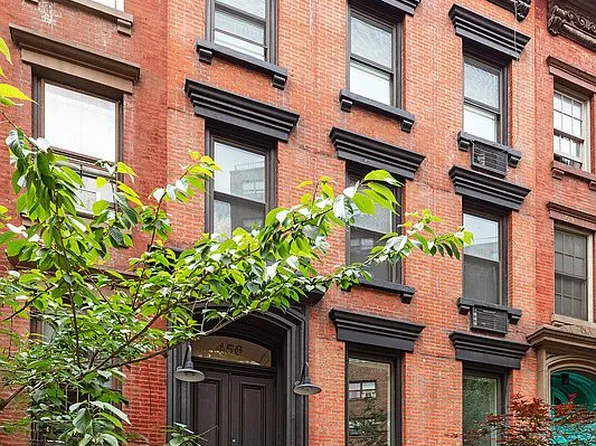 456 W 25th St, New York, NY 10001