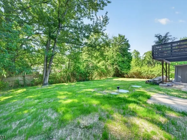 62 Barry Dr, Vernon Twp., NJ 07422