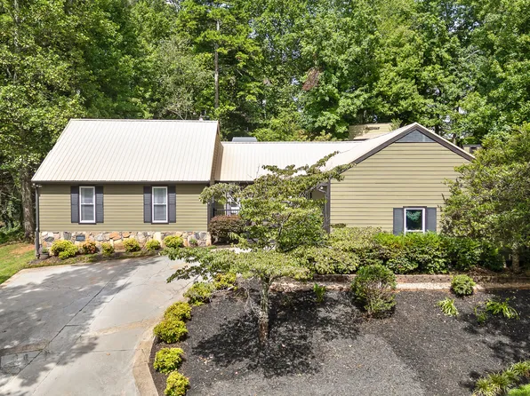 4605 Forest Pl, Cumming, GA 30041