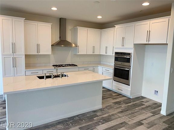 5th image of 808 Ariel Heights Ave