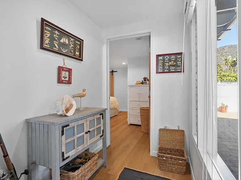 3884 Pacific Coast Hwy — Photo 19