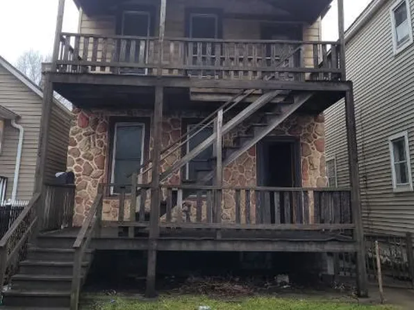 10036 S Avenue M, Chicago, IL 60617