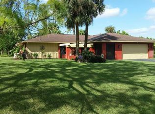 119 Greenwood Ave, Lehigh Acres, FL 33936