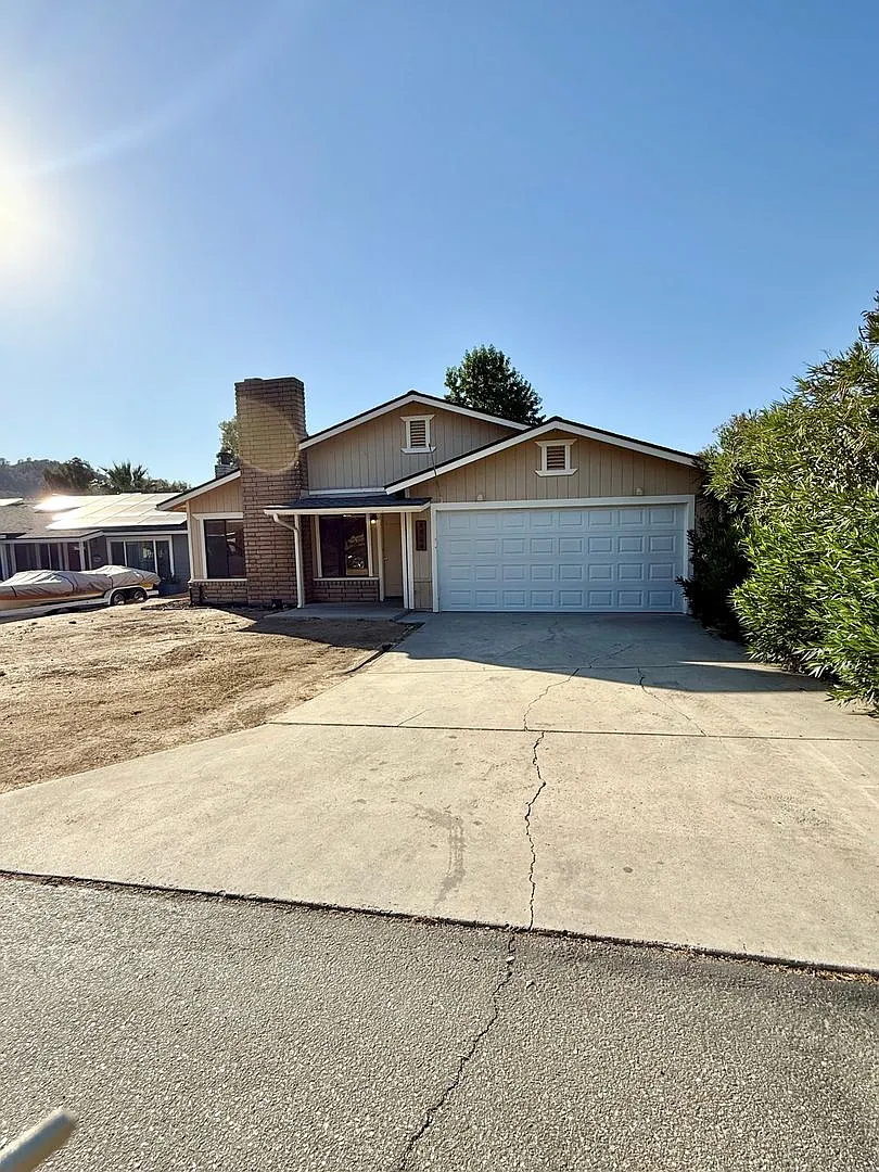 2 bedroom 2 bathroom Heritage Ranch Home Available 9/1/26 **Do Not Disturb Tenants** — Photo 1