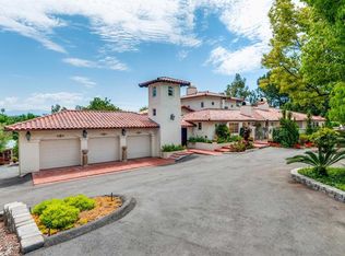 725 Hamilton Ln, Fallbrook, CA 92028