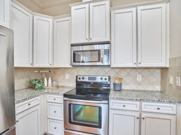 808 Historian St, Raleigh, NC 27603