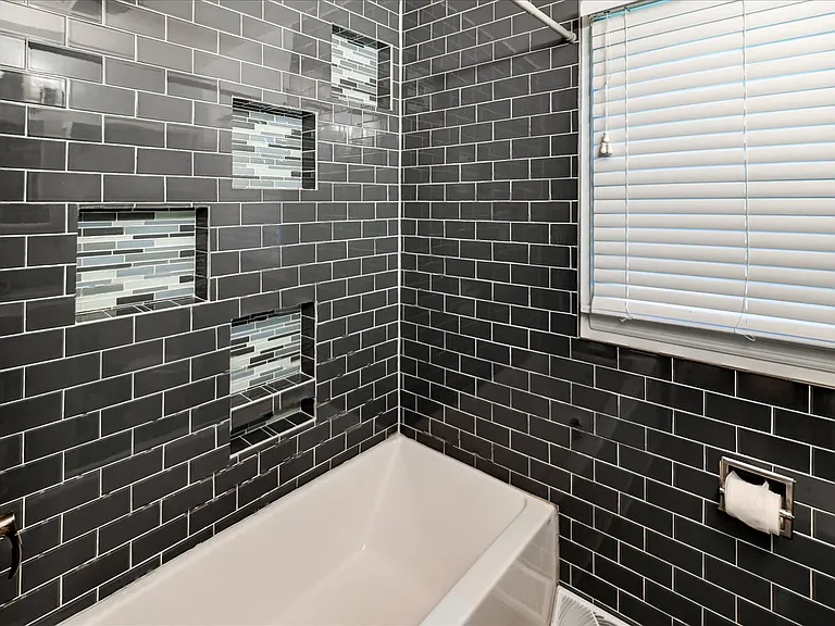 10 Bradford Ln — Photo 27