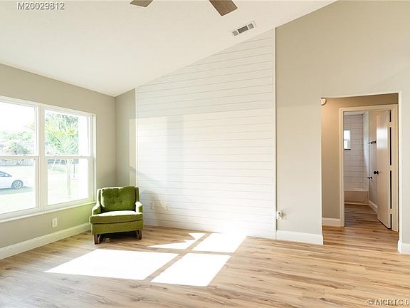 3rd image of 2208 SE Lucaya St