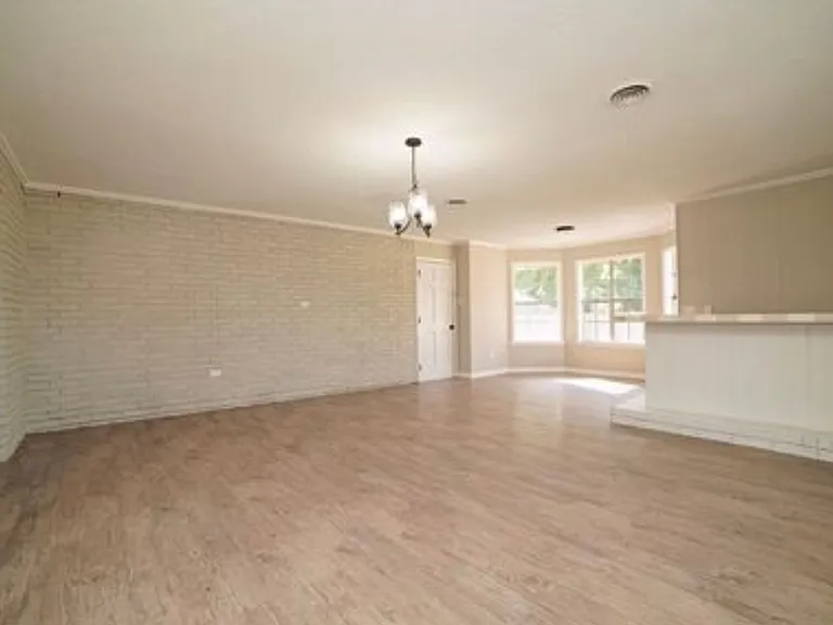 1125 N Martin Luther King Jr Rd — Photo 8