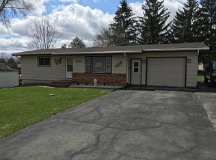 305 Curie St, Beaver Dam, WI 53916