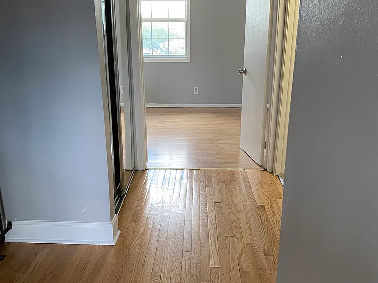 441 Greentree Ln — Photo 20