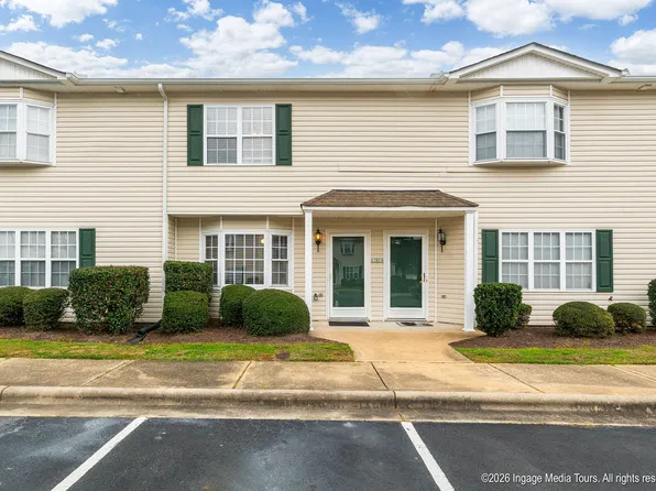 2320 Vineyard Circle #O-7, Winterville, NC 28590