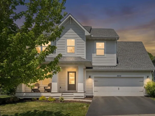 16315 Envoy Way, Lakeville, MN 55044