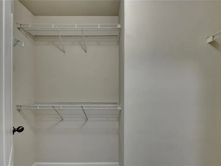 522 Suwanee Oaks Dr — Photo 38