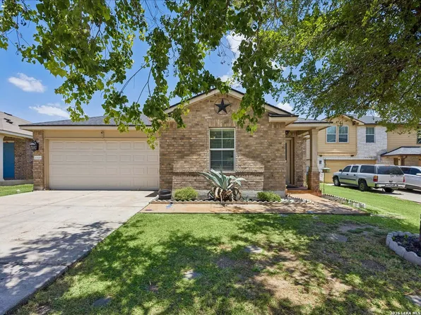 13320 High Sierra, Manor, TX 78653