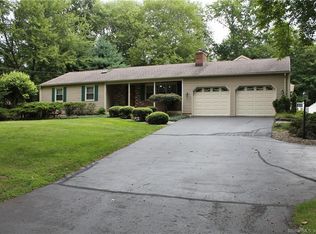 160 High Hill Rd, Wallingford, CT 06492