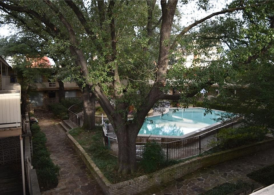 1st image of 2525 Turtle Creek Blvd APT 504