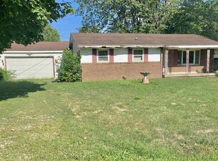 1117 S Geneva Ave, Marion, IN 46953