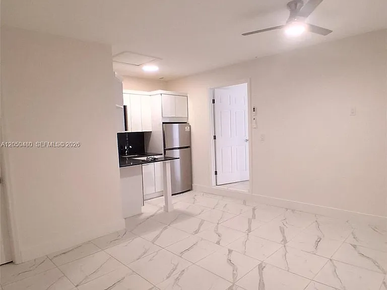 1231 SW 136th Pl #A — Photo 5
