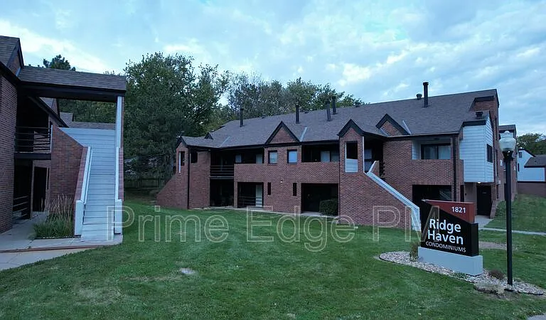 1821 Ridgehaven Ct #6 — Photo 49