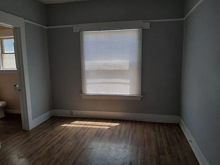506 Fig St — Photo 7