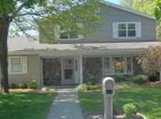 238 Fairview Ave, Green Bay, WI 54301