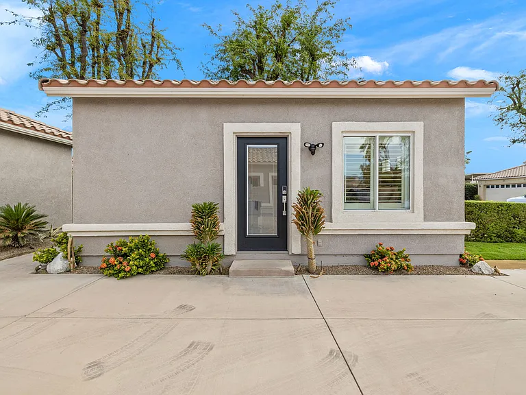 45163 Crystal Springs Dr — Photo 47