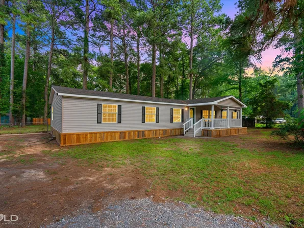 8933 Dakota Huse Ln, Greenwood, LA 71033