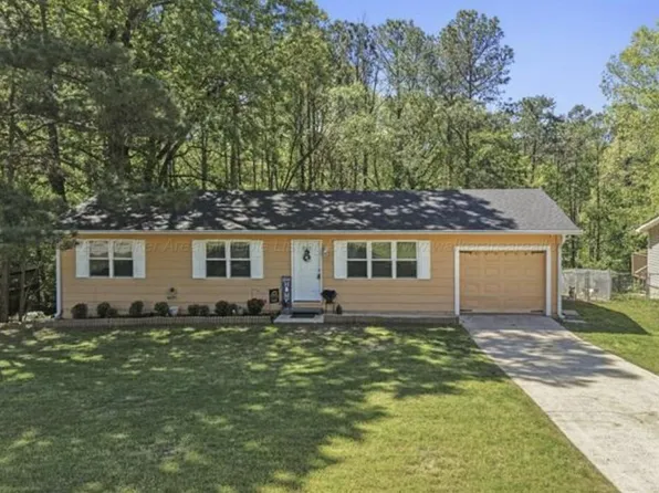 5659 Cheryl Dr, Pinson, AL 35126