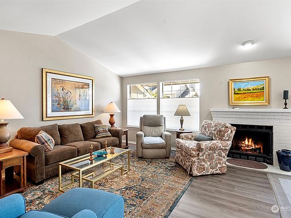 3rd image of 6020 N Highlands Parkway #22J