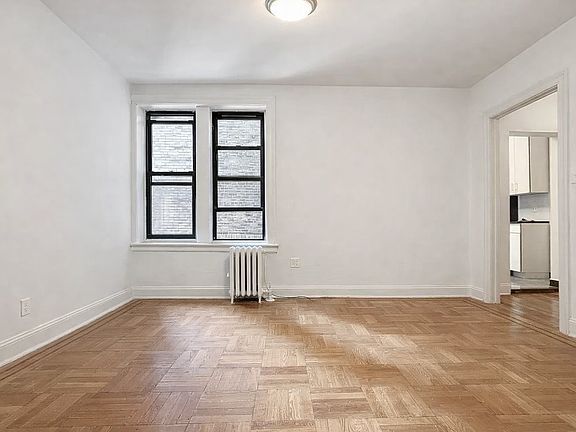 4th image of 282 Cabrini Blvd #J2
