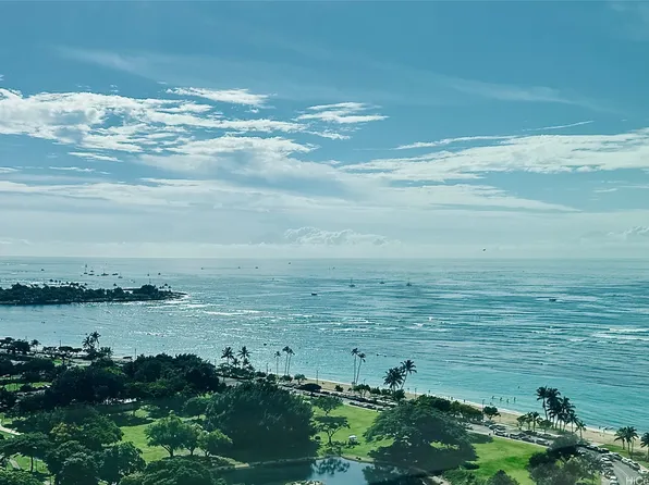 1100 Ala Moana Blvd #2202, Honolulu, HI 96814