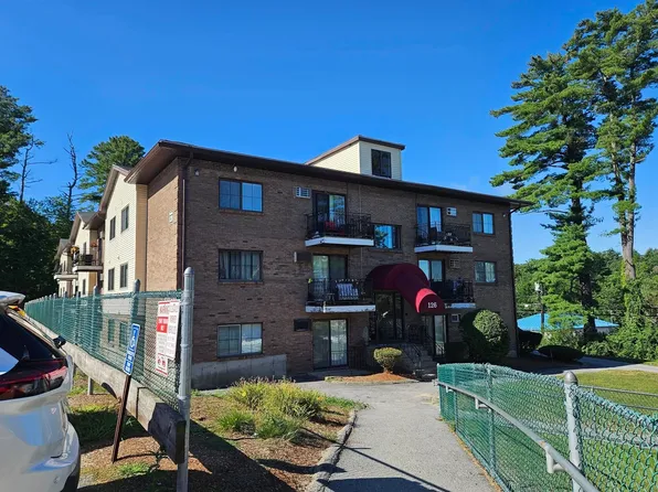 126 Mammoth Road Road Unit4, Hooksett, NH 03106