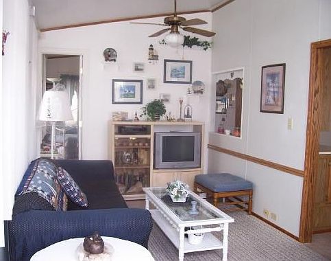 5th image of 824 Nettles Blvd