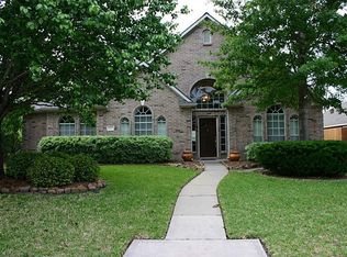 8903 Spoon Creek Ln, Spring, TX 77379